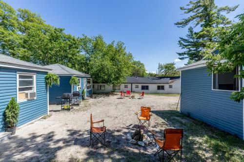 Beachside Cabins