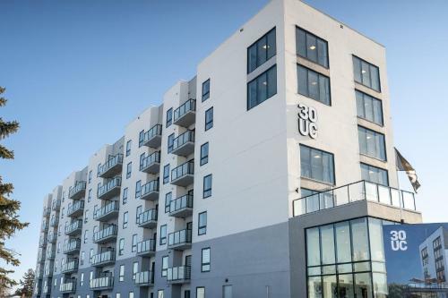 Apartamento 30 University Cr, 400