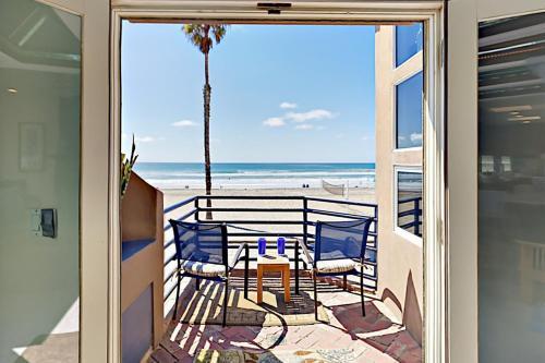 The Strand Oasis