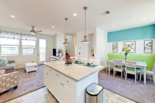 Sandpiper Manor