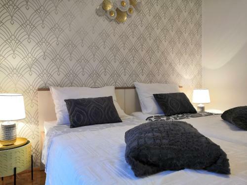 Cypress Tree Holiday Home - Sabunike Nin