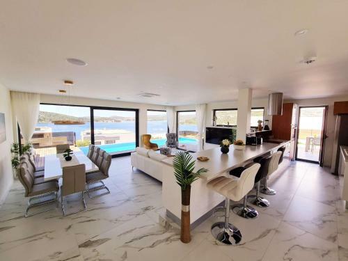 Villa Beautiful Vila Ramarin 1 & Ramarin 2