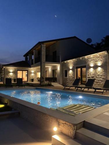 Holiday Home Villa Harmony