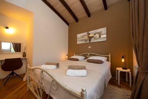 Villa Whitestone