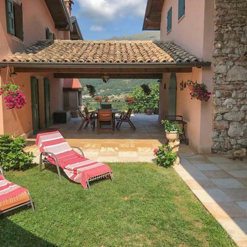 Villa Scala-panoramic Holiday House