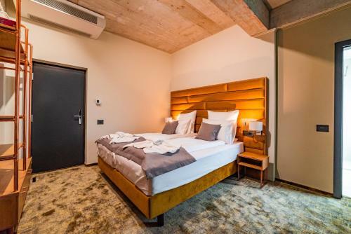 Mustang Boutique Hotel