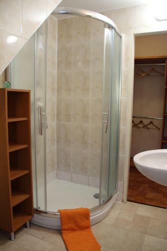 Hostal Modr� Pension