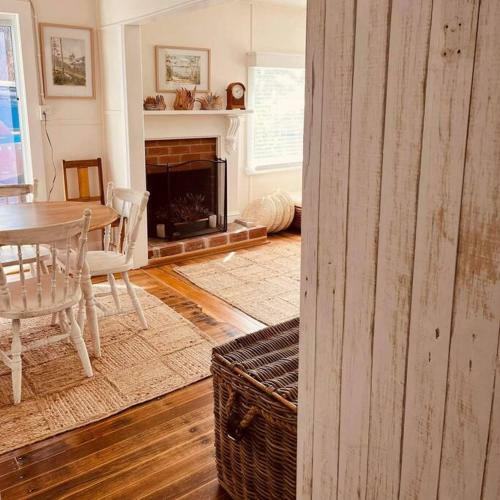 Paddy's Shack-the Ultimate Tassie Shack Experience