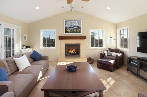 Pleasure Point Retreat