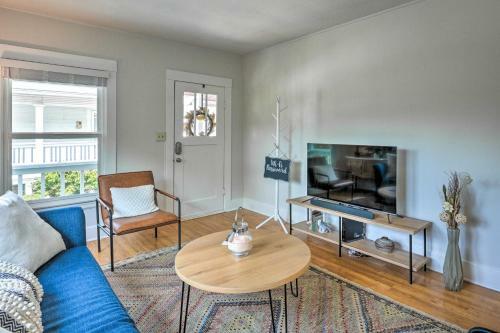 Unique Historic Cottage - Walk To Main St!