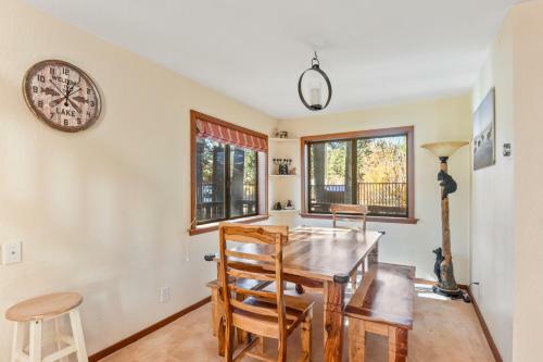 Sugar Bear Lodge Estate