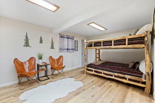 The Bunkhouse-charming Studio