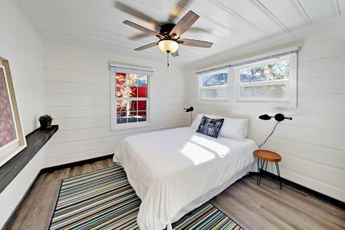 Manzanita Holiday 5