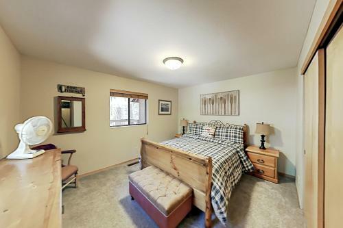 Cozy Tahoe Donner Retreat