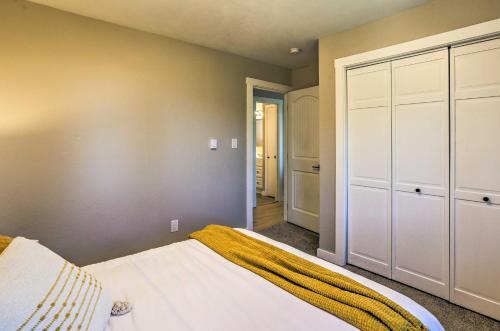 Scenic Mtn Getaway With Game Room Near Town!