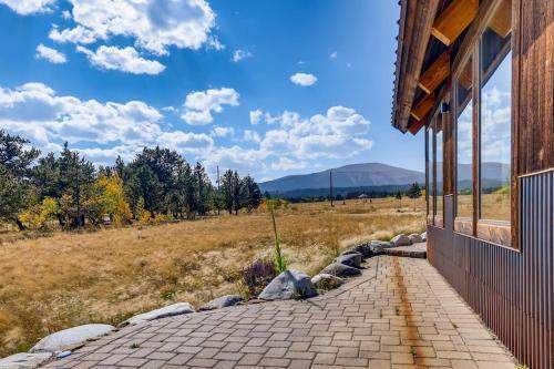 Beautiful Modern Mountain Home On Private Acreage - Limber Grove Lodge