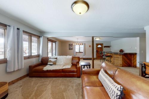 The Nugget Ski Chalet