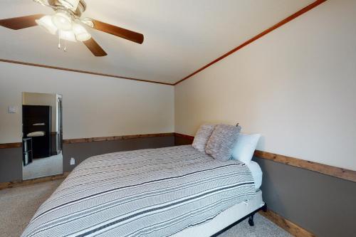 The Nugget Ski Chalet