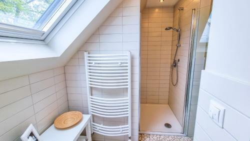 Modernes Apartment Mit Parkplatz - Klimaanlage -netflix