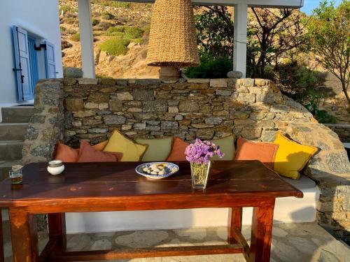 The Seaview Lodge