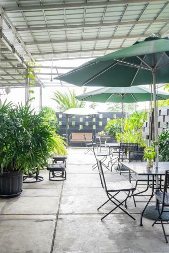Hotel Umah Santi Depok