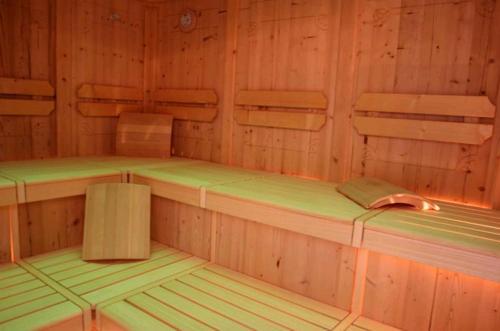 Hostal Alpenhof Strenge