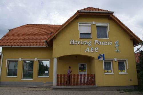 Hostal H�vir�g Panzi�