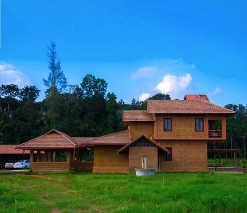 Villa Saffronstays Highfields