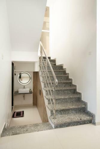 Aaston Stays - Belvedere Villa