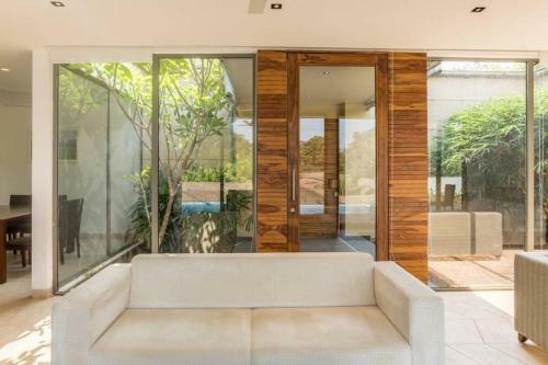 Deck-4 Bed-infinity Private Pool,arpora By The Acacia Villas