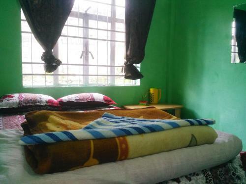 Hostal Mohit Hook Inn Homestay
