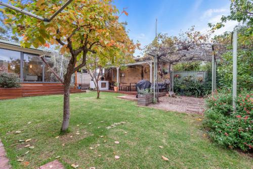 Beautiful Suburban, Home-away-from-home