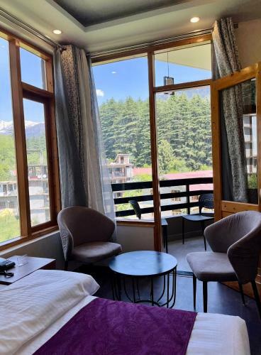 Hotel Heaven Bliss