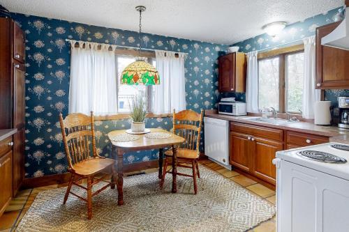 Teaberry Woods - 37733 Teaberry Cir