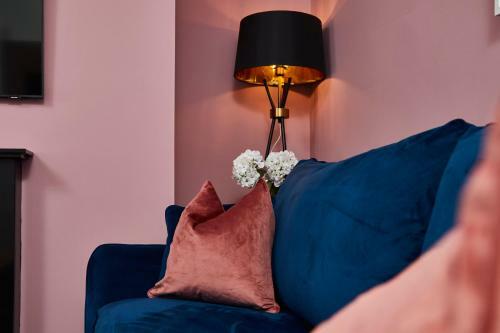 Gorgeous 2br House Wparking Sleeps6 By Purestay