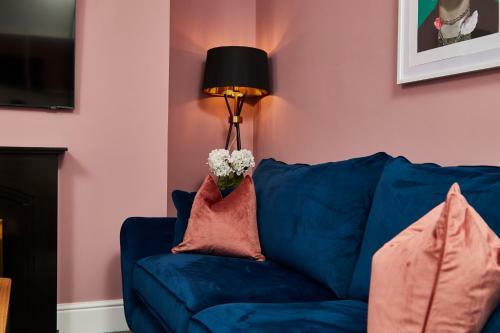 Gorgeous 2br House Wparking Sleeps6 By Purestay
