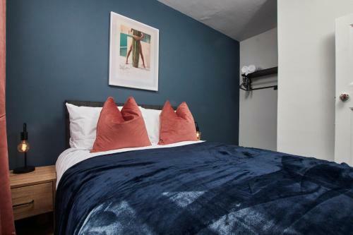 Gorgeous 2br House Wparking Sleeps6 By Purestay