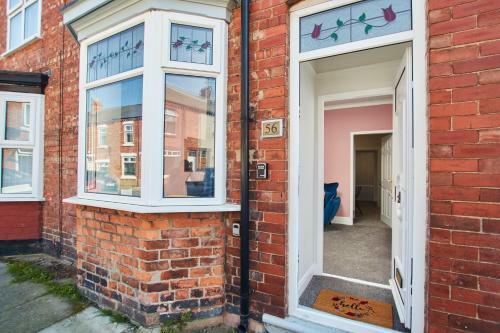 Gorgeous 2br House Wparking Sleeps6 By Purestay