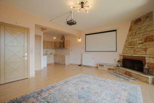Villa Pavliani Mountain Home