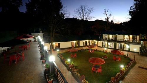 Hotel Limewood Nainital