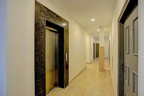 Hotel Oyo Townhouse 409 Brostay Meera Bagh