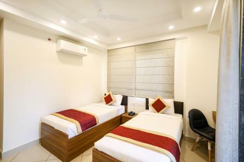 Fabhotel La Paz Stay