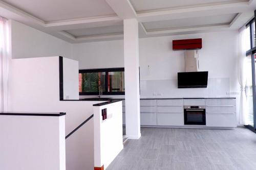 Villa Swiss House 5