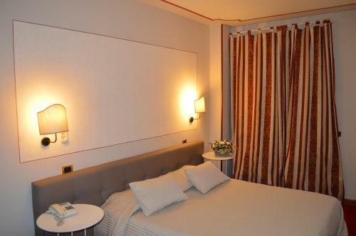 Hotel Monti
