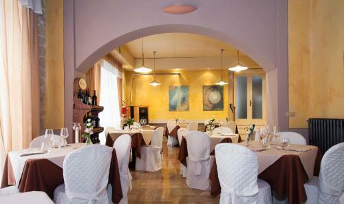 Hotel Monti