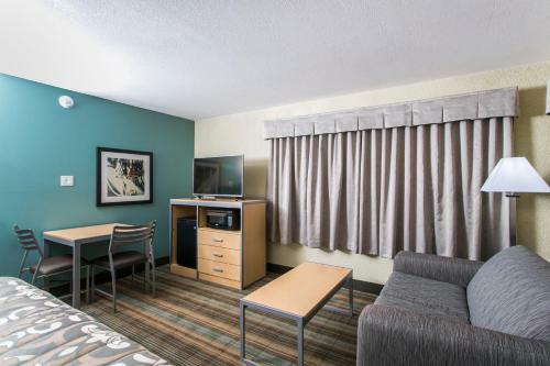 Hotel The Yellowhead Inn