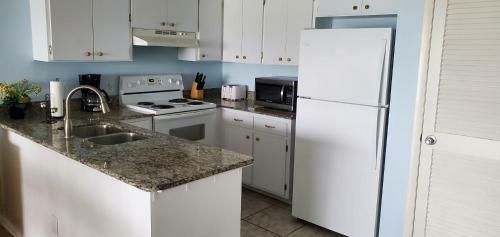 Apartamento Gone Coastal