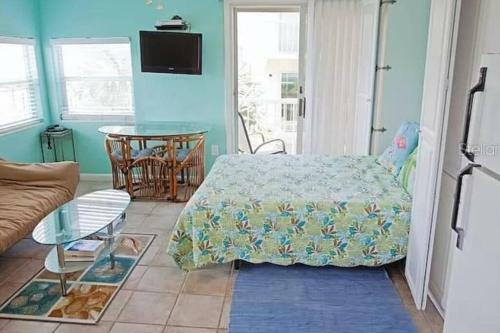 Apartamento Balcony Condo With Pool! #c4