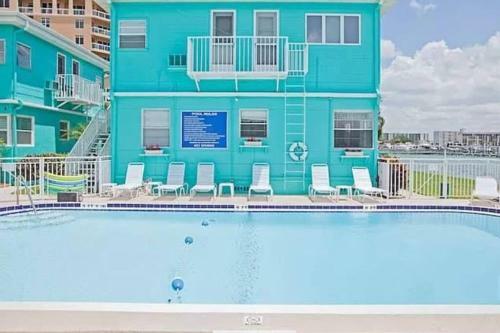Apartamento Balcony Condo With Pool! #c4