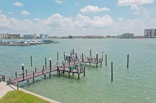 Apartamento Balcony Condo With Pool! #c4